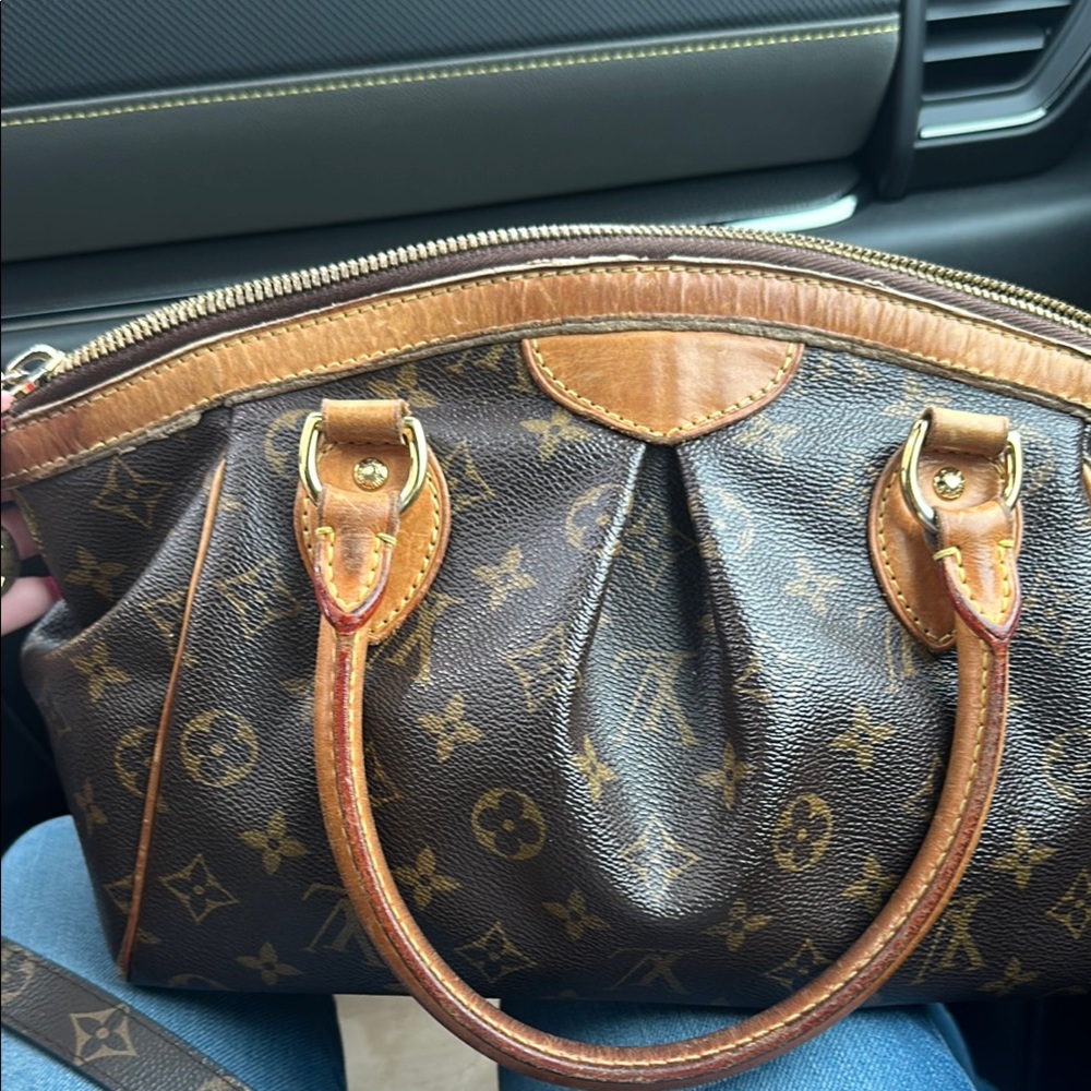 Louis Vuitton Tivoli PM